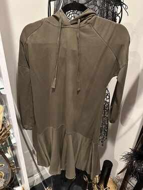 Caslon Olive Green Hooded Ruffle Hem Tunic dress